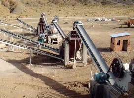 德赢VWIN矿机建筑垃圾破碎站适用于拆迁现场