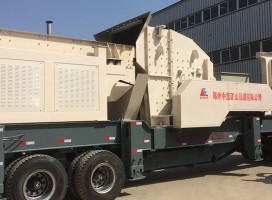 郑州德赢VWIN两台颚式破碎机助力衡阳基础建设